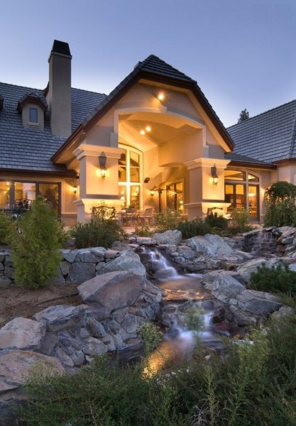 LakeCrest Builders Home Builders