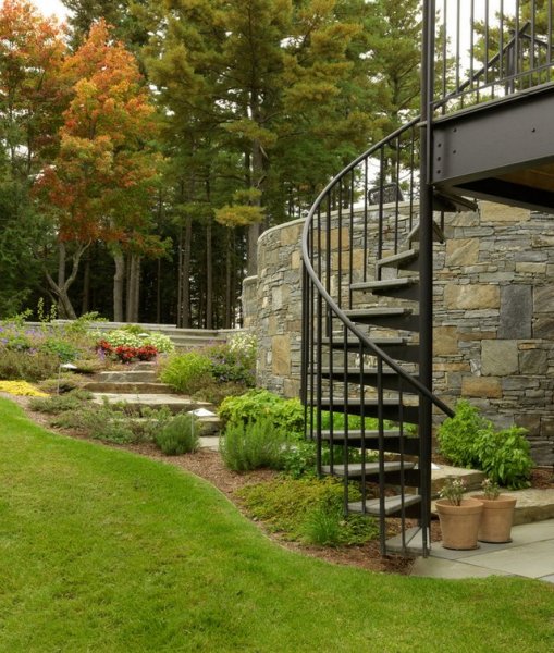 Trowel Trades Supply Stone, Pavers & Concrete