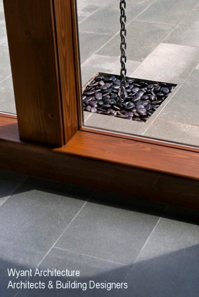 Csapadékelvezetés lánccal