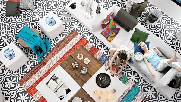 intricate-floor-treatment