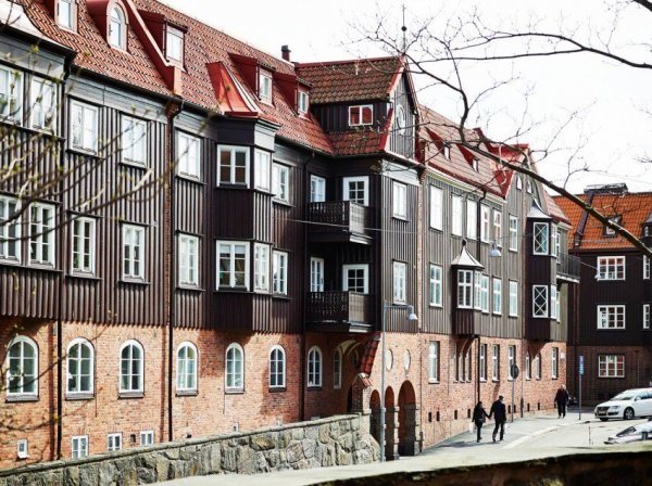 Attic-Apartment-in-Vasastan-01-850x636
