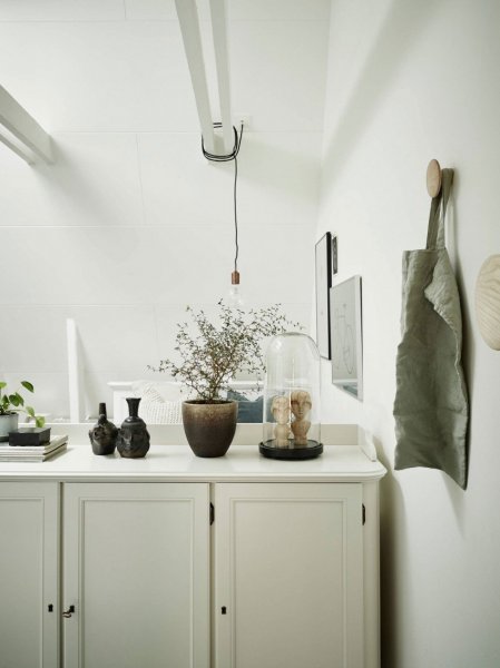 Attic-Apartment-in-Vasastan-03-850x1134