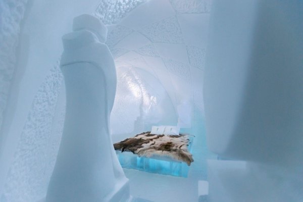 014-ice-hotel-yngve-bergqvist