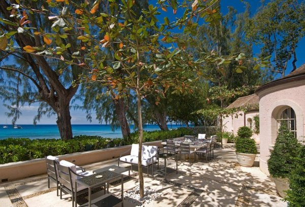 Pink-Cottage-Rental-Villa-in-Barbados-04