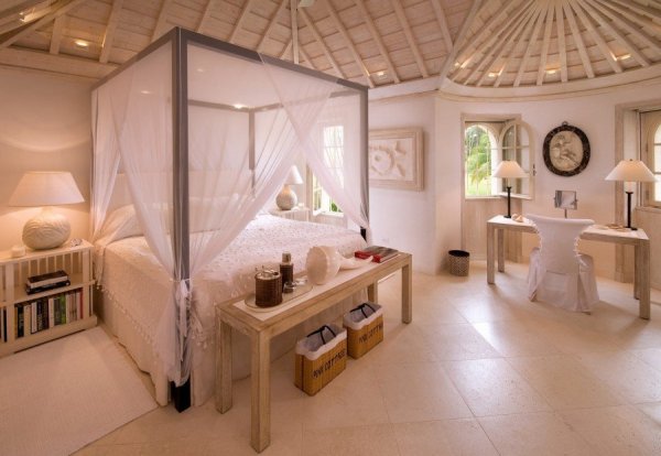 Pink-Cottage-Rental-Villa-in-Barbados-07