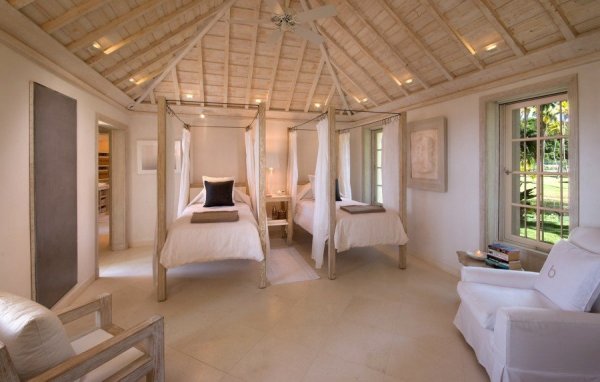 Pink-Cottage-Rental-Villa-in-Barbados-08