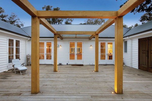 Sorrento-Coastal-house-by-Canny-03