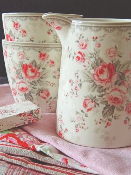 tumblr_nkan9ed6bo1tbs9j6o1_1280