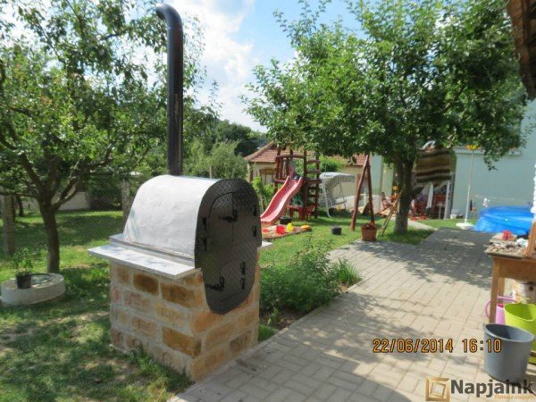 Dolgozik-a-kemence-e1405146730674